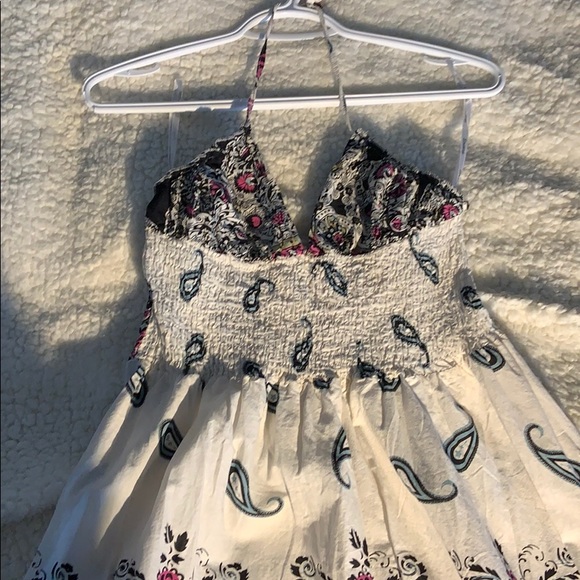 Summer dress - Picture 2 of 2